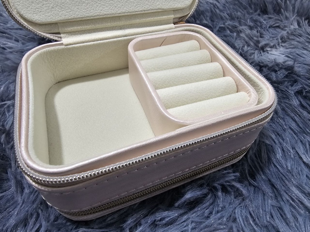 Trousse à bijoux en cuir PU anti-poussière à double couche avec miroir -  PM - منظم مجوهرات أنيق مزدوج الطبقات للسفر